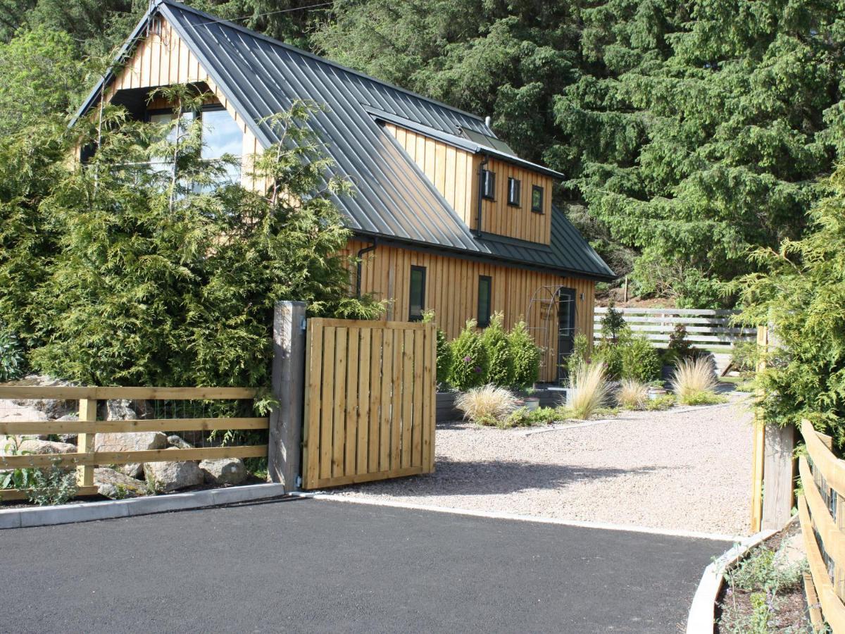 Larchwood Lodge Ellon エクステリア 写真