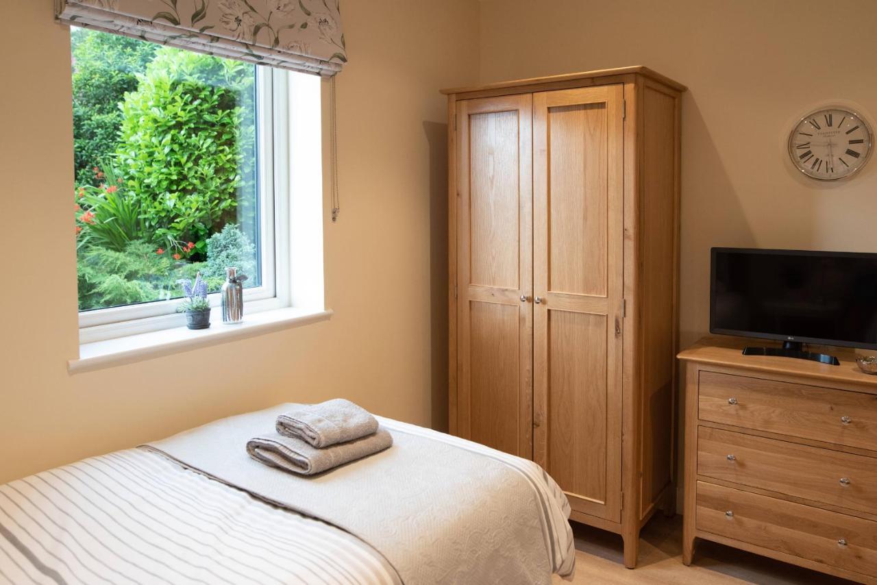 Larchwood Lodge Ellon エクステリア 写真