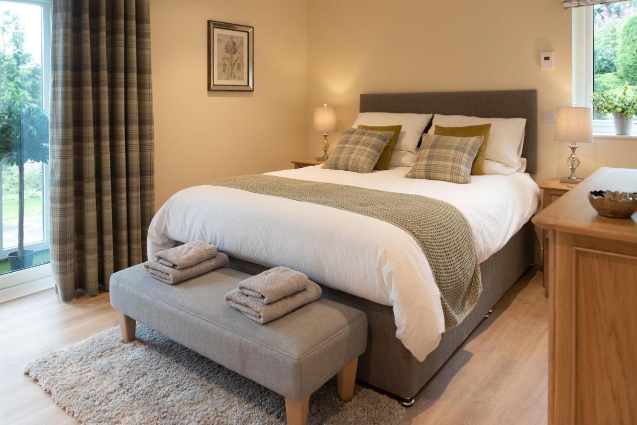 Larchwood Lodge Ellon エクステリア 写真