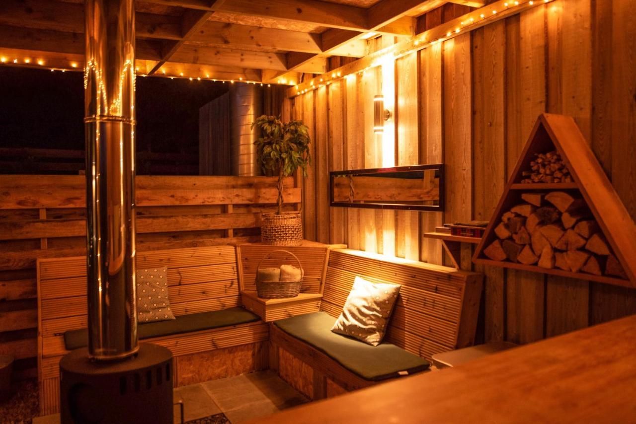 Larchwood Lodge Ellon エクステリア 写真