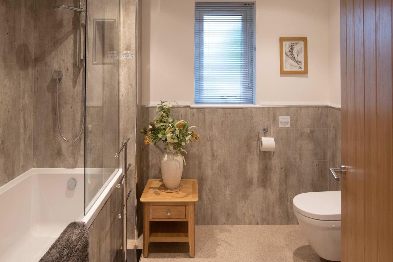 Larchwood Lodge Ellon エクステリア 写真