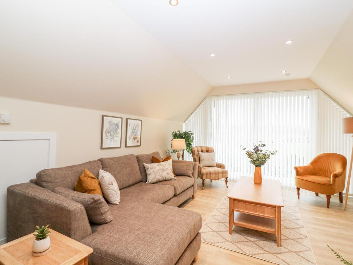 Larchwood Lodge Ellon エクステリア 写真